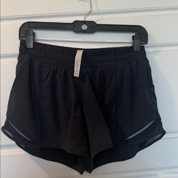 Lululemon Women’s Hotty Hot High-Rise Lined Short 2.5" Inseam Blue size 8 tall - Picture 5 of 5